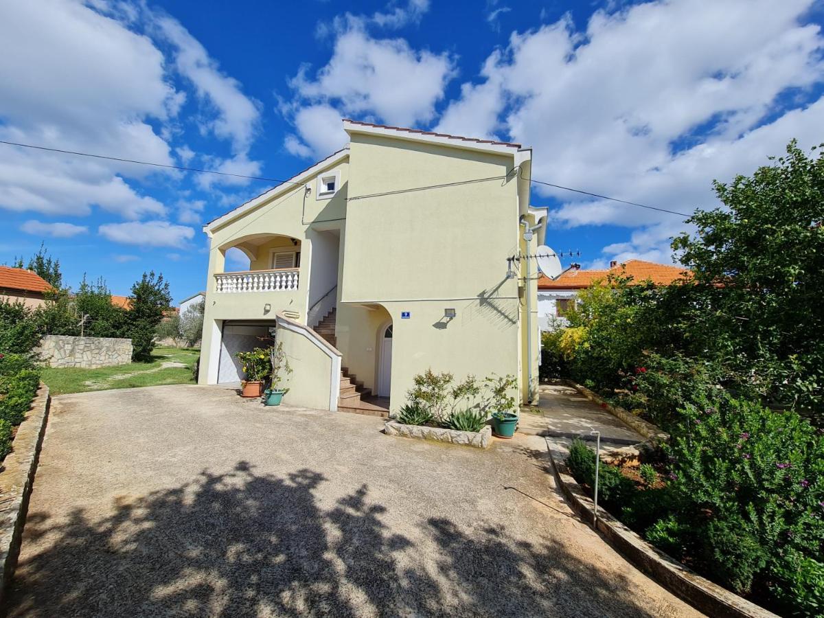 אוגייאן Apartmani Lenka מראה חיצוני תמונה
