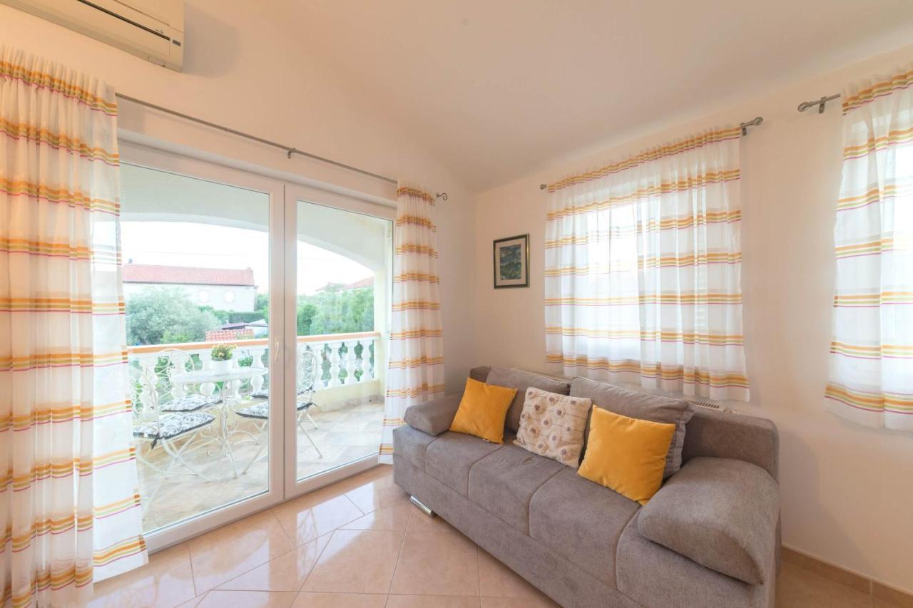 אוגייאן Apartmani Lenka מראה חיצוני תמונה