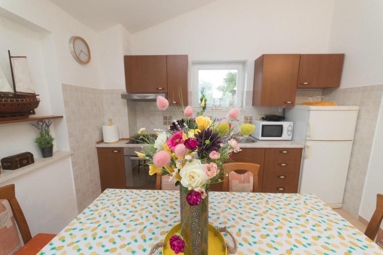אוגייאן Apartmani Lenka מראה חיצוני תמונה