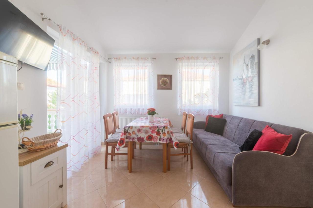 אוגייאן Apartmani Lenka מראה חיצוני תמונה
